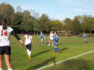 Somerville_Girls_Soccer_1