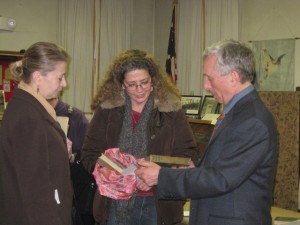 Kenneth Gloss appraising books at one of his open talks. Visit his Brattle Book Shop website for more info at http://www.brattlebookshop.com/ to get info of talks where he'll do appraisals