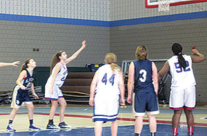 SHS Girls JV Basketball hosted Winthrop on Monday, losing the game with a score of 44 to 39.