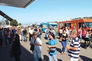 food_trucks_2_web