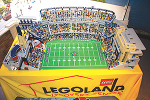 lego_gillette_1_web