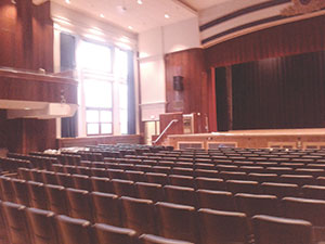 auditorium_4_web