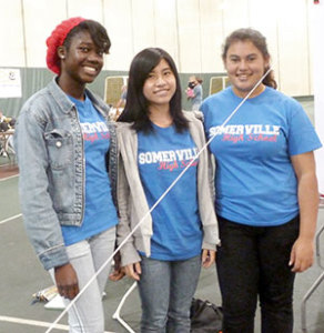 Fourth place was “Lady Highlanders” (Priscila Ponce, Lourdes Jean-Louis, YuYing Chen).