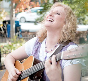 Veteran Somerville singer-songwriter Janet Feld will be hosting a benefit performance at the Arts at the Armory Café on September 19.